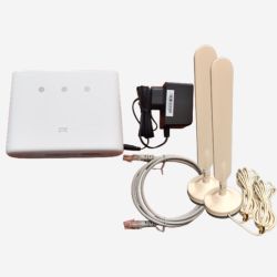12 V 4G Router för Husvagn inkl. 2 ST camping antenn Paket - ZTE - 109603642 - 12 V 4G Router för Husvagn inkl. 2 ST camping antenn Paket, i paketet ingår 12V 4G LTE Mobil WiFi router 12v till husvagn och hem från ZTE och 2 ST 3G 4G Förbättring Camping antenn till husbil och husvagn. Allt vad Du behöver 3G 4G sim kort från ditt internetleverantör. 12V bil laddningsadapter ingår Frekvens område: 698-960/1710-2700MHz 4G WiFi-router LTE Cat4 Peak Gain: 698-960MHz:3dBi / 2171~2700MHz: 5dBi WiFi:802.11 b/g/n 2,4 GHz, 2 x 2 MIMO, 300 Mbps 32 användare stöds
