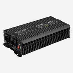 Växelriktare inverter 3000 W Modifierad sinusvåg - Goobay - 16263000 - 3000 W Växelriktare inverter Modifierad sinusvåg Högkvalitativ och högpresterande spänningsomvandlare för drift av upp till 2 elektriska enheter med 230 V nätspänning i fordonet eller via ett solenergisystem.Det finns även en USB-utgång installerad till exempelvis Smartphone, surfplatta etc i bilen. 